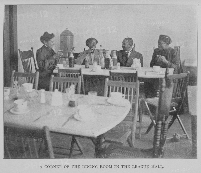 A corner of the dining room in the League Hall., 1908. Creator: Unknown.