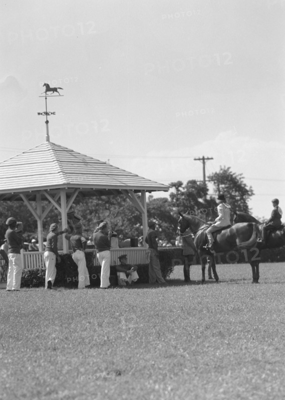 Horse show or show jumping event, between 1911 and 1942. Creator: Arnold Genthe.