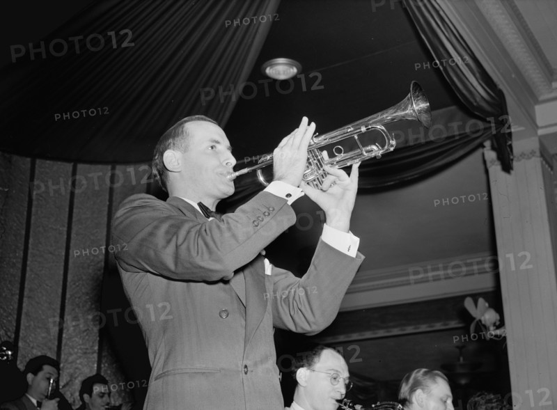 Portrait of Larry Clinton, New York, N.Y.(?), 1938. Creator: William Paul Gottlieb.