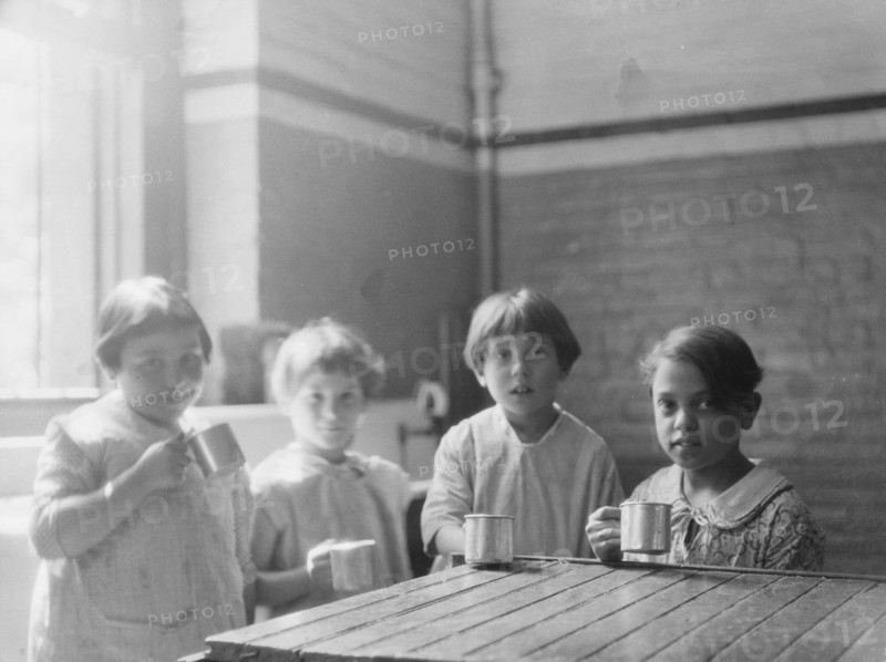Jewish charities activities involving children, 1931 May 27. Creator: Arnold Genthe.