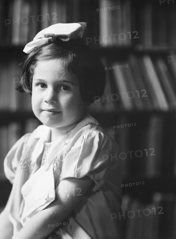 Jewish Federation activities involving children, 1934 Sept. 17. Creator: Arnold Genthe.