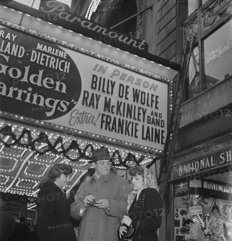 Portrait of Frankie Laine, Paramount Theater, New York, N.Y., 1946. Creator: William Paul Gottlieb.