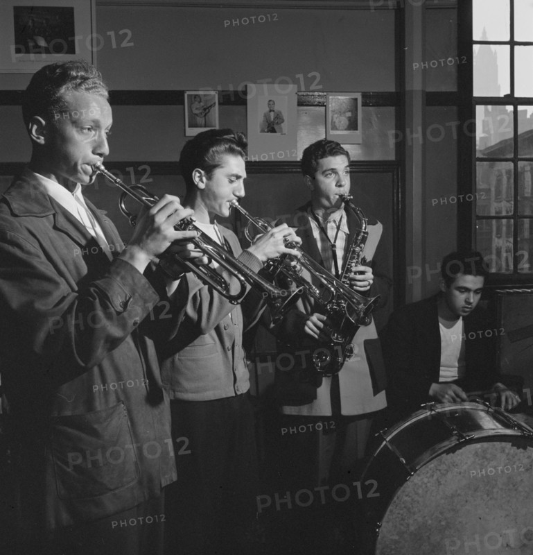Metropolitan Vocational High School, New York, N.Y., ca. July 1947. Creator: William Paul Gottlieb.
