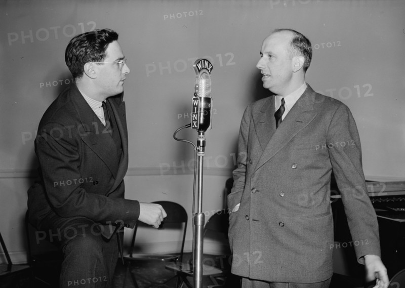 Portrait of Ted Weems and William P. Gottlieb, WINX, Washington, D.C., ca. 1940. Creator: Delia Potofsky Gottlieb.