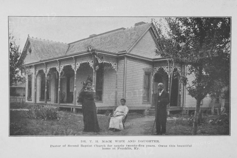 Dr. T.H. Mack, wife and daughter; Pastor of Second Baptist Church for nearly twenty-five...Ky., 1907 Creator: Unknown.