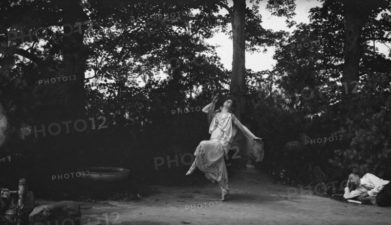 Scene from Sanctuary, A Bird Masque, by Percy MacKaye...Meriden Bird Club...New Hampshire, 1913. Creator: Arnold Genthe.