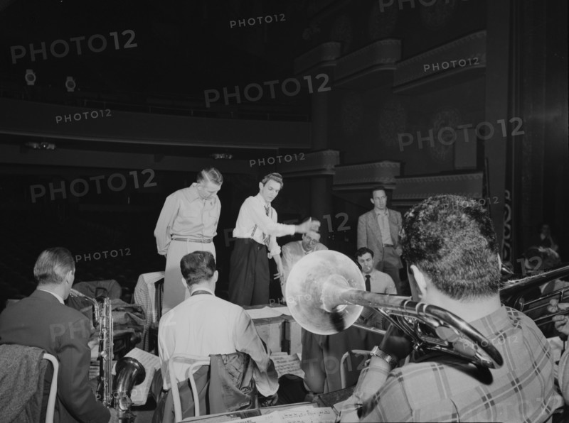 Portrait of Stan Kenton, Pete Rugolo, and Bob Graettinger, Richmond, Va.(?), 1947 or 1948. Creator: William Paul Gottlieb.