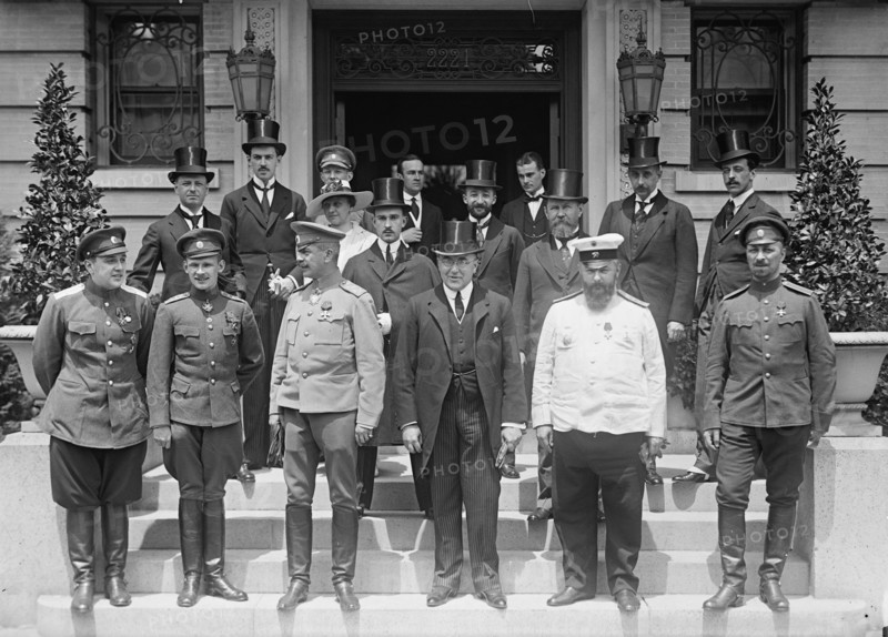 Russian Mission To U.S. - Front: Lt. Dimitri Martinoff; Capt. Chutt; Lt. Gen. Roop..., July 1917. Creator: Harris & Ewing.