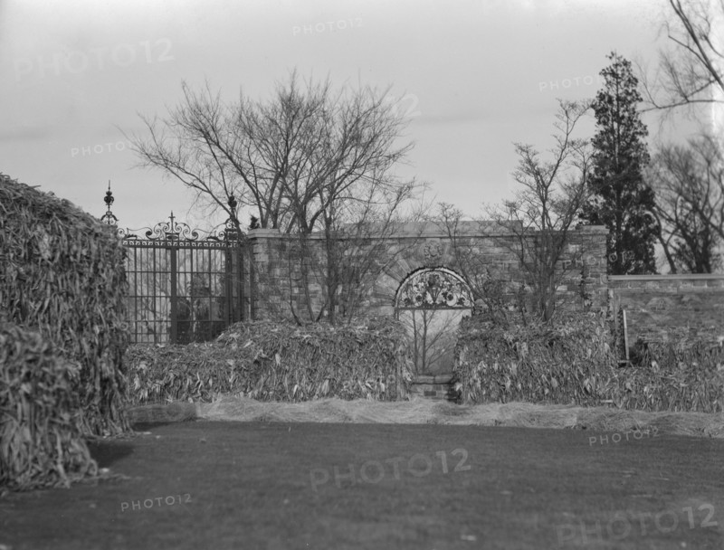 North gateway to the forecourt of the gardens at Kijkuit, John D Rockefeller's estate..., c1916-1918 Creator: Arnold Genthe.