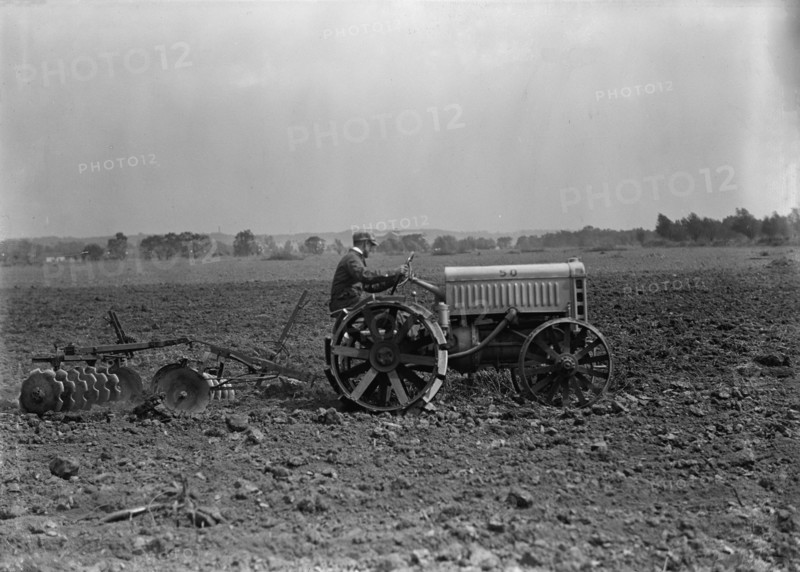 Ford Tractor, 1917. Creator: Harris & Ewing.