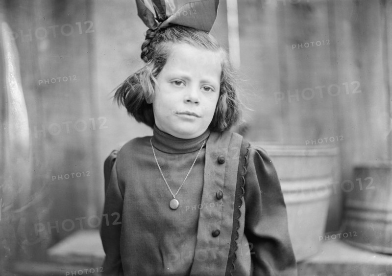 Dr. Freedman - Children Cured By His Cure, 1913. Creator: Harris & Ewing.