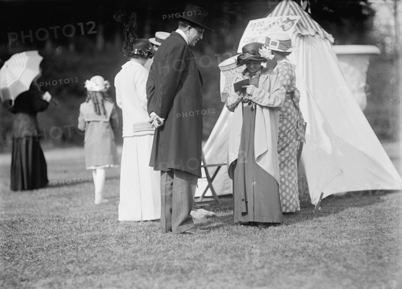 Friendship Charity Fete - William Randolph Hearst; Mary C. McCauley, 1913. Creator: Harris & Ewing.