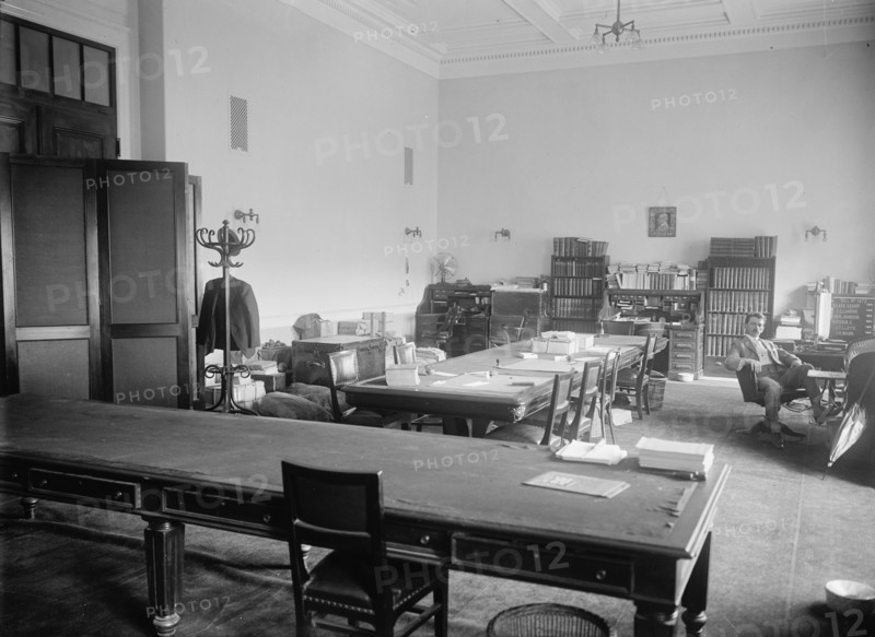 House Office Building - Interior, 1913. Creator: Harris & Ewing.