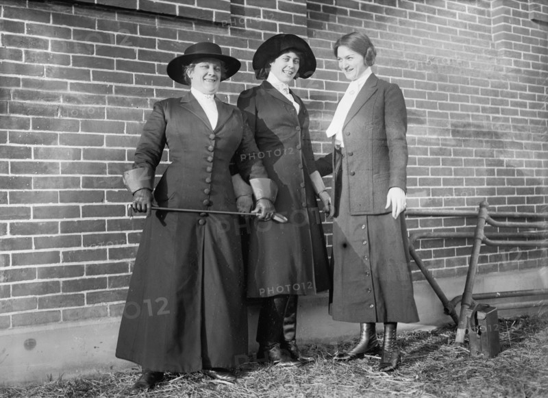 Suffragists Mrs. R. M. McLennan and Mrs. R.C. Burleson, 1913. Creator: Harris & Ewing.