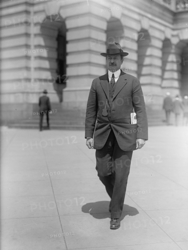 Frank Wheeler Mondell, Rep. from Wyoming, 1913. Creator: Harris & Ewing.