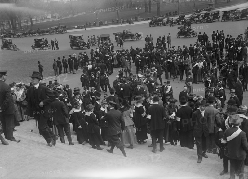 Pacifist Demonstration On East Steps of U.S. Capitol, Washington, D.C., 2 Apr 1917. Creator: Harris & Ewing.