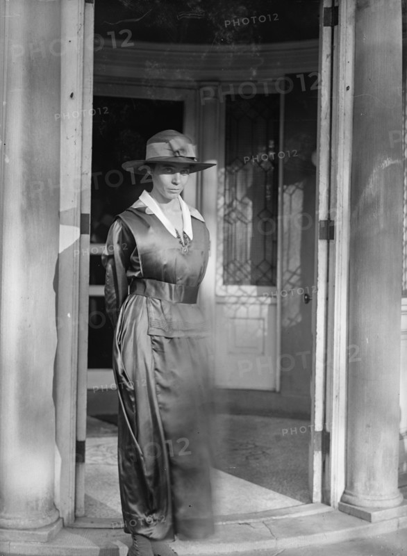 Alice Paul, 1917. Creator: Harris & Ewing.