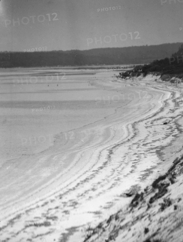 Switzer, John, Mr., beach, 1928 June. Creator: Arnold Genthe.