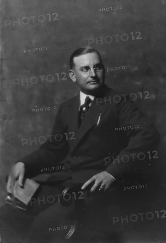 Cassidy, John H., Mr., portrait photograph, 1917 July. Creator: Arnold Genthe.