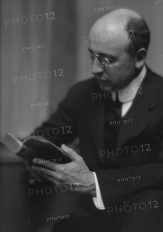 Dibblee, Harrison, Mr., portrait photograph, 1913 or 1914. Creator: Arnold Genthe.