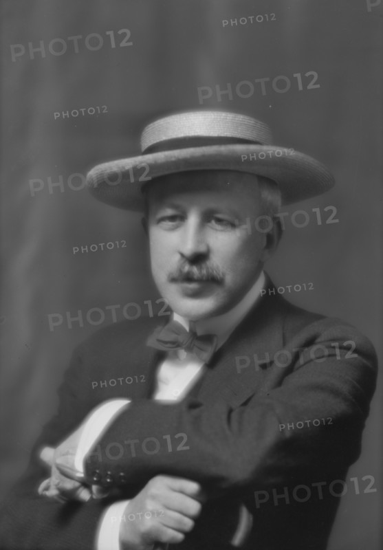 Hood, George, Mr., portrait photograph, 1912 May 28. Creator: Arnold Genthe.