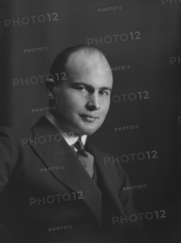 Nichols, J. Brooks, Mr., portrait photograph, 1916 or 1917. Creator: Arnold Genthe.