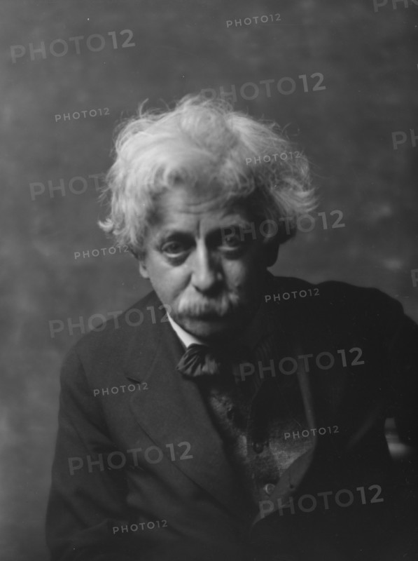 Traubel, Horace, Mr., portrait photograph, 1917 Apr. 28. Creator: Arnold Genthe.
