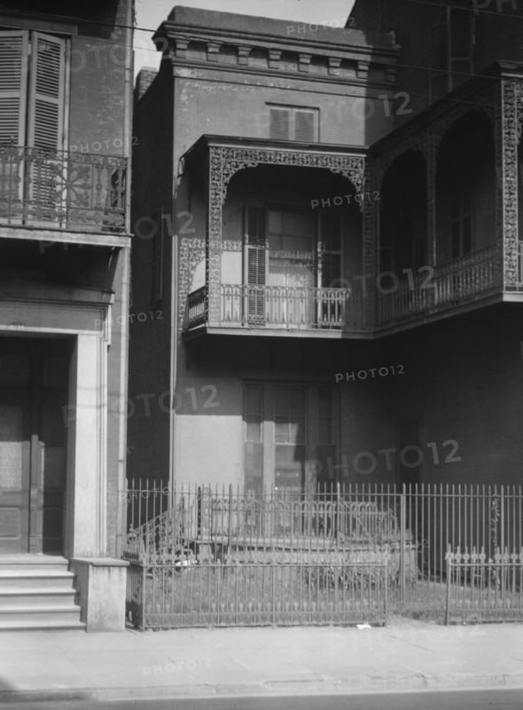 Two-story houses, New Orleans or Charleston, South Carolina, between 1920 and 1926. Creator: Arnold Genthe.