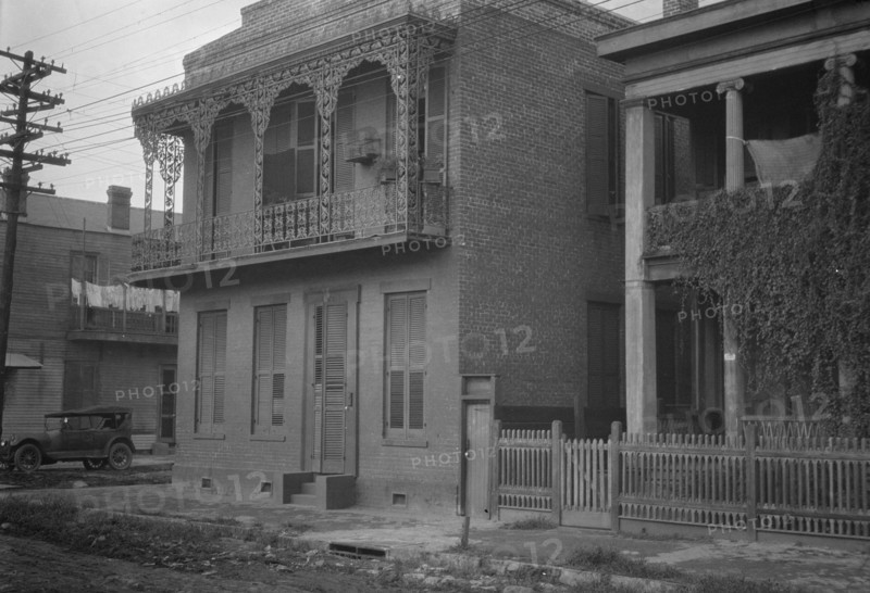 Two-story houses, New Orleans, between 1920 and 1926. Creator: Arnold Genthe.