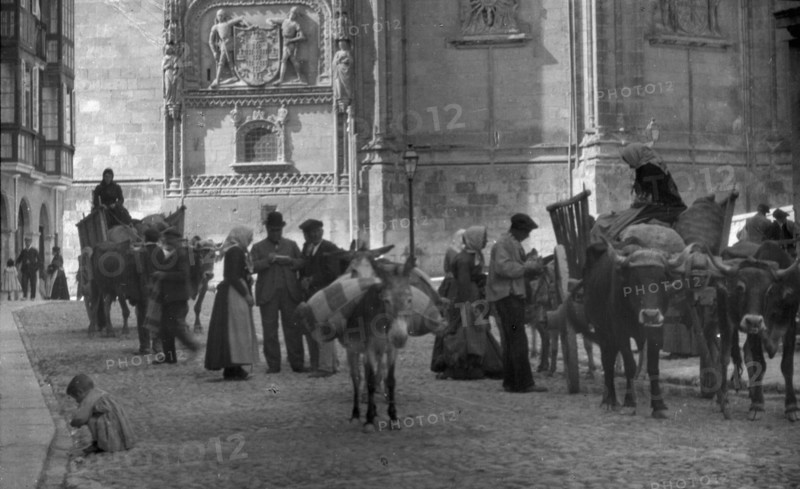 Travel views of Europe, between 1904 and 1936. Creator: Arnold Genthe.