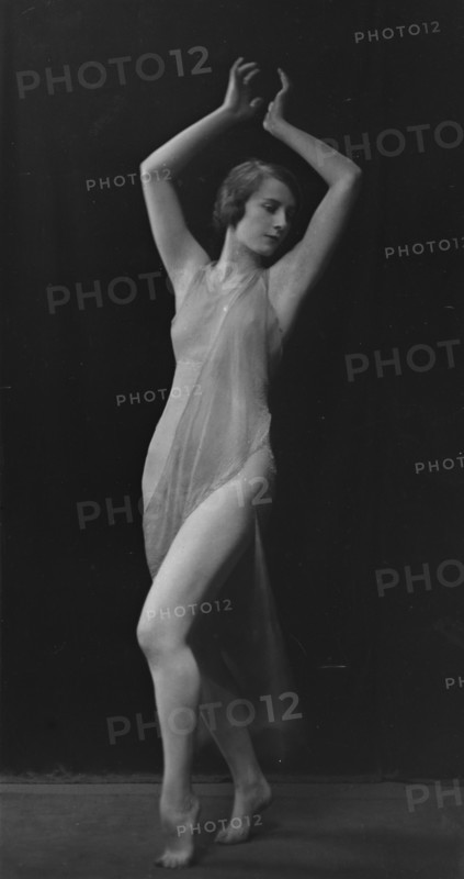 Marion Morgan dancer, between 1914 and 1927. Creator: Arnold Genthe.