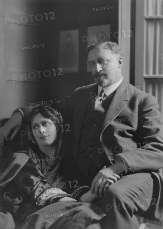 Singer, Paris E., Mr., and Isadora Duncan, portrait photograph, 1916 Sept. 30. Creator: Arnold Genthe.
