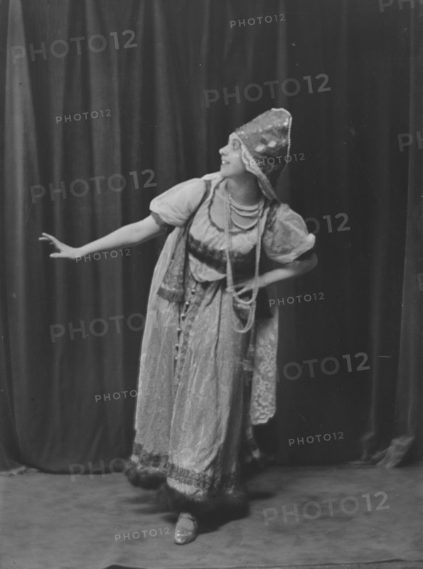 Unidentified woman, possibly Miss Beatrice Wood, (1916?). Creator: Arnold Genthe.