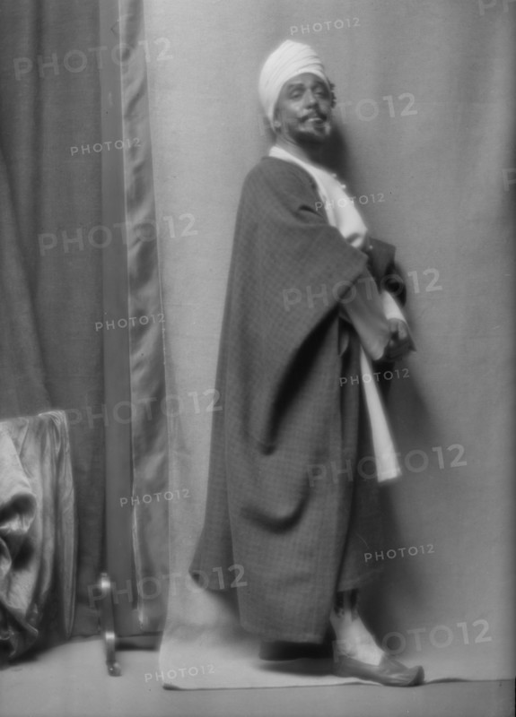 Skinner, Otis, in "Kismet", 1912 Apr. 5. Creator: Arnold Genthe.
