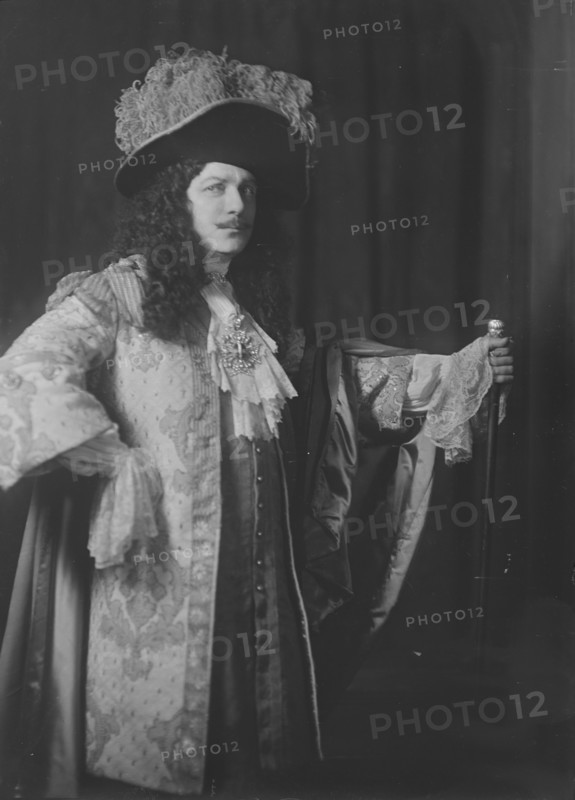 Mr. Holbrook Blinn, in costume, 1919 Mar. 6. Creator: Arnold Genthe.