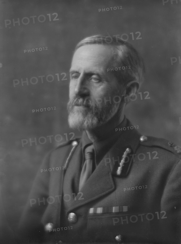 Lord Aberdeen, portrait photograph, 1918 May 2. Creator: Arnold Genthe.