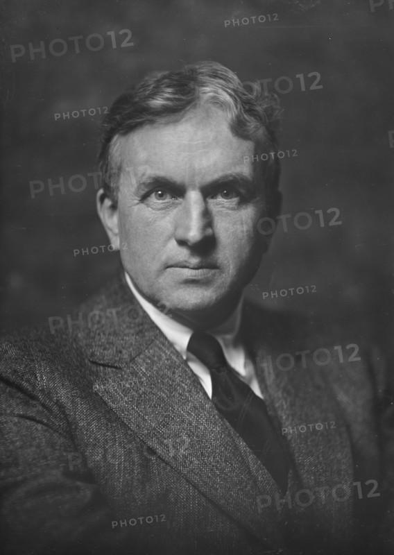 Mr. Otto Carmichael, portrait photograph, 1918 Dec. Creator: Arnold Genthe.