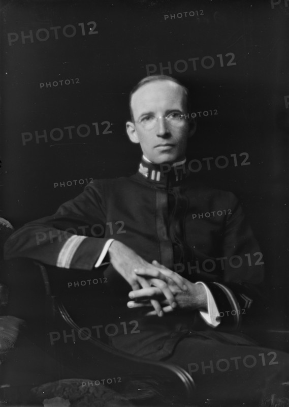 Lieutenant John L. Cunningham, portrait photograph, 1919 June 9. Creator: Arnold Genthe.