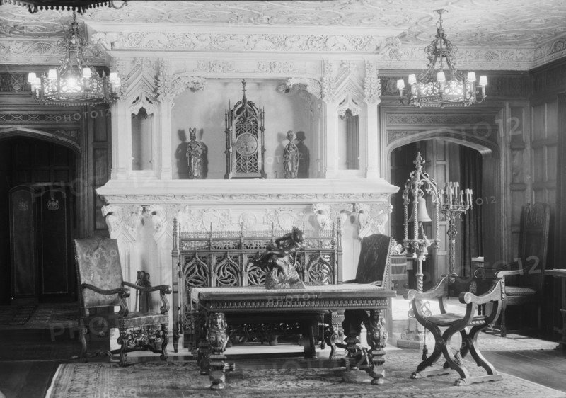 House of Mrs. Robert L. Dodge, 1933 Oct. Creator: Arnold Genthe.