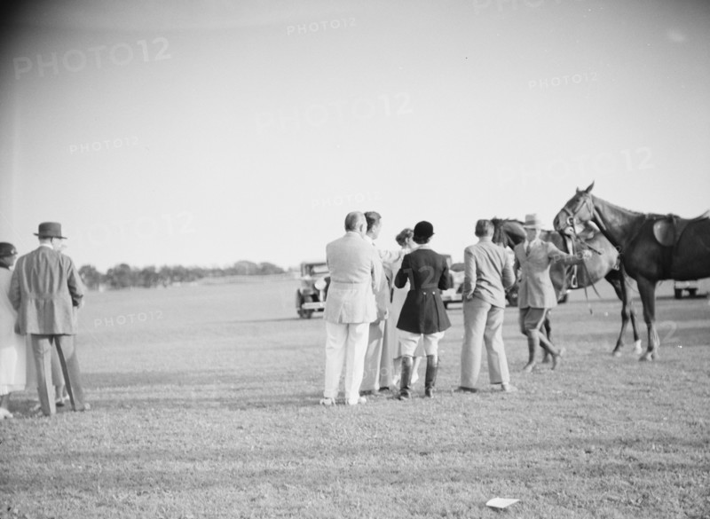 Horse show, East Hampton, Long Island., between 1933 and 1942. Creator: Arnold Genthe.
