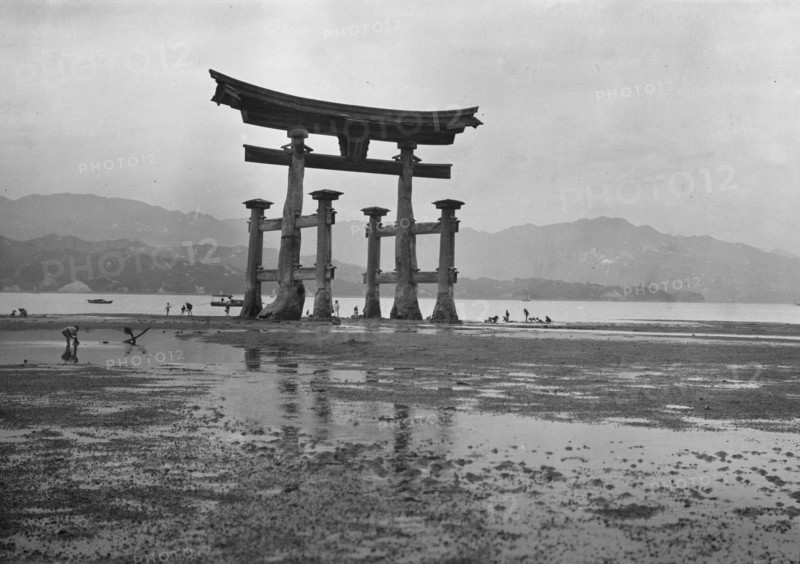 Itsukushima Shinto Shrine, Japan, 1908. Creator: Arnold Genthe.