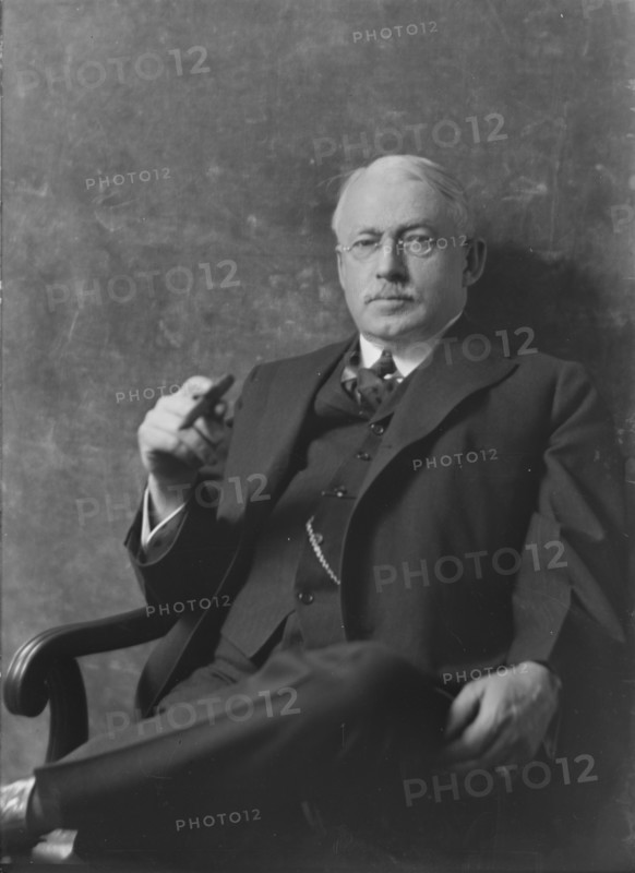 Mr. H.V. Jones, portrait photograph, 1918 Mar. 16. Creator: Arnold Genthe.