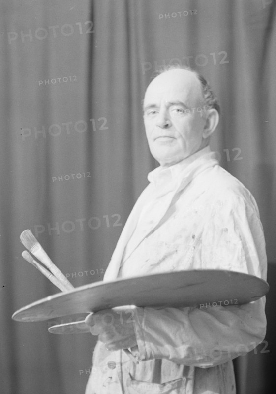 Mr. Hamilton King, portrait photograph, between 1911 and 1934. Creator: Arnold Genthe.