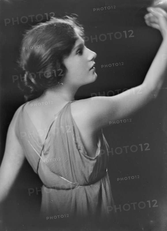 Miss Margaret McKenzie, 1919 Sept. 24. Creator: Arnold Genthe.