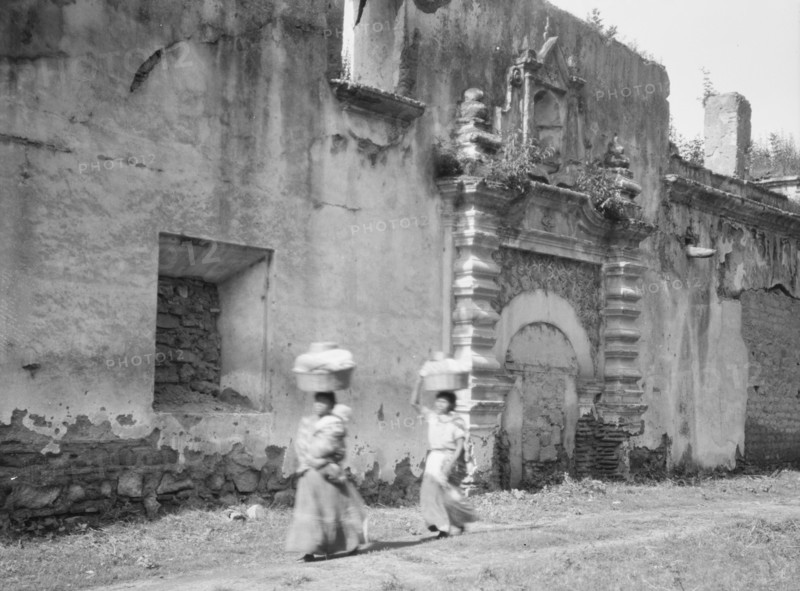 Travel views of Cuba and Guatemala, between 1899 and 1926. Creator: Arnold Genthe.