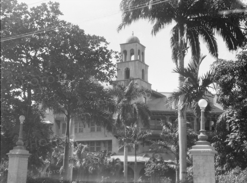 Travel views of Cuba and Guatemala, between 1899 and 1926. Creator: Arnold Genthe.
