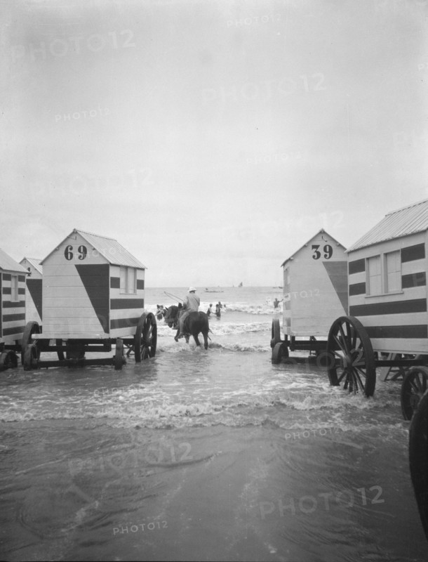 Travel views of Europe, between 1904 and 1938. Creator: Arnold Genthe.