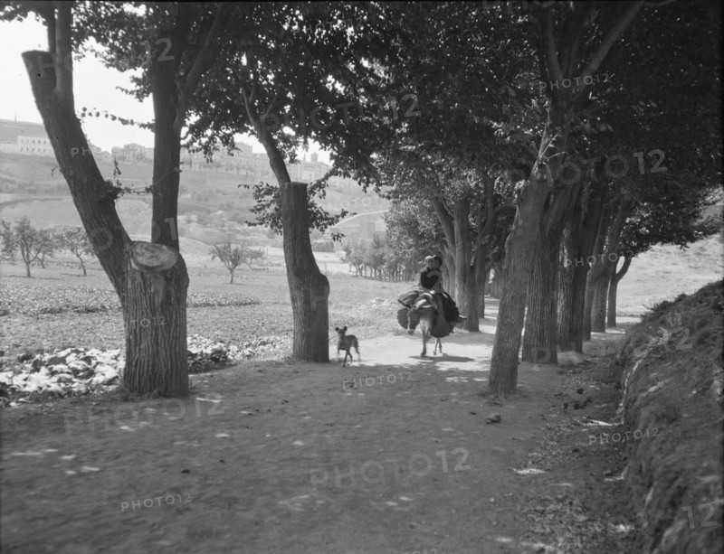 Travel views of Europe, between 1904 and 1938. Creator: Arnold Genthe.