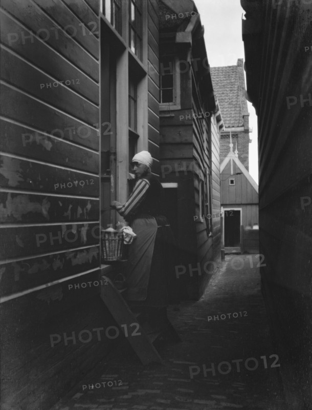 Travel views of Europe, between 1904 and 1938. Creator: Arnold Genthe.
