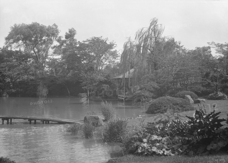 Travel views of Japan and Korea, 1908. Creator: Arnold Genthe.